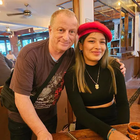 Super Emplacement 불로니으 빌렁꾸흐